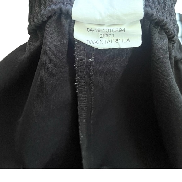 High Five casual black athletic shorts Youth M pull on elastic waist sidestripes - Picture 4 of 8